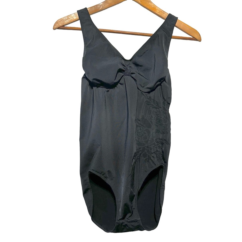 CONTROLBODY Sculpting Compression Bodysuit / Shapewear Body